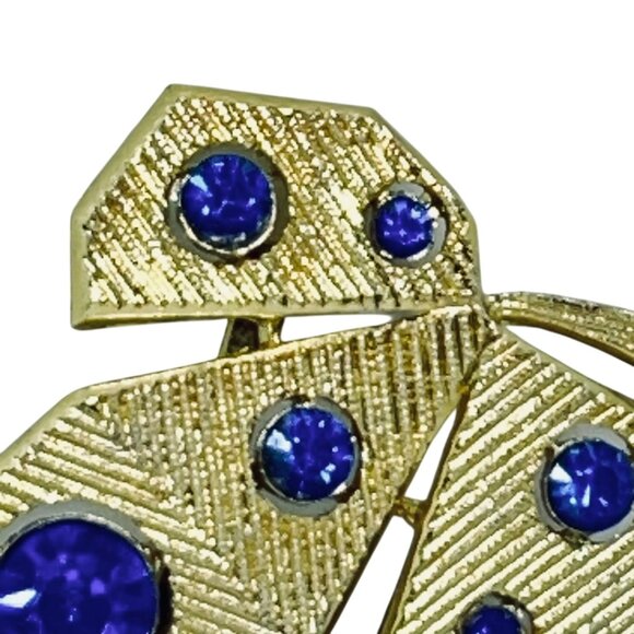 Textured Gold Tone Leaf Brooch & Earrings Set W/ Cobalt Blue Rhinestones (5752) - Picture 8 of 12